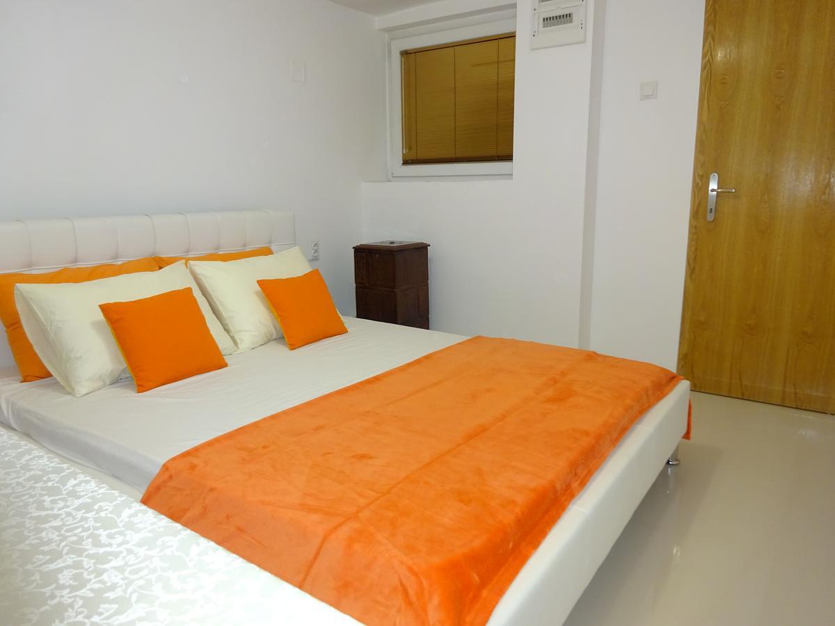 Jasmin White Apartment สโกเปีย ภายนอก รูปภาพ
