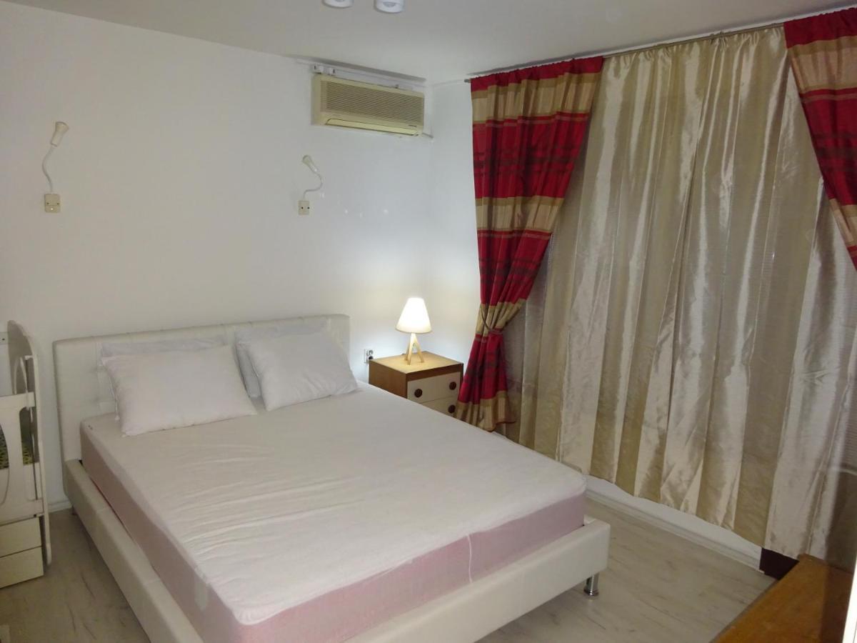 Jasmin White Apartment สโกเปีย ภายนอก รูปภาพ